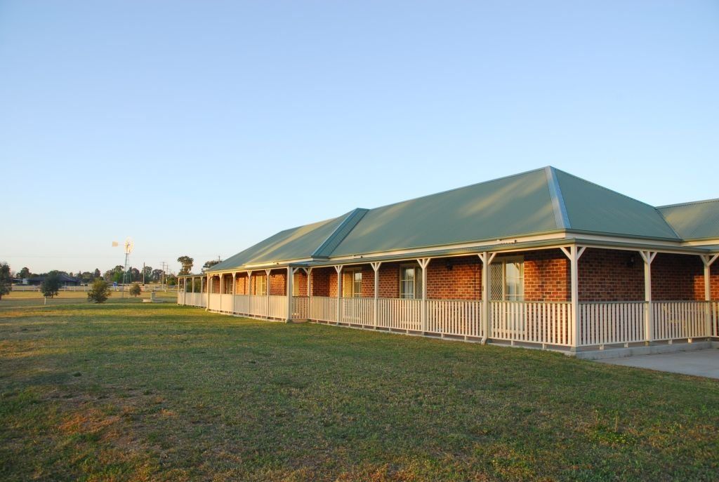 Timbumburi NSW Hotel Accommodation