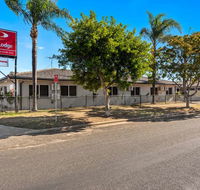 Econo lodge Moree Spa Motor Inn - Hotel Accommodation