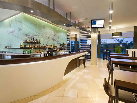 Novotel Brisbane Airport - Hotel Accommodation 2