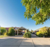 Best Western Ambassador Inn - Hotel Accommodation