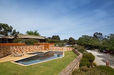 Pimpinio VIC Hotel Accommodation