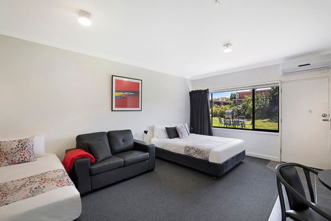 Hamilton Lakeside Motel - Hotel Accommodation 7