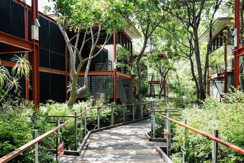 Crystalbrook Byron - Hotel Accommodation 0