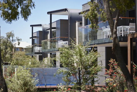 Aqua Resort - Hotel Accommodation 0