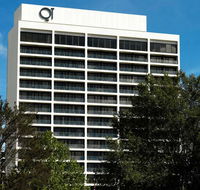 QT Canberra - Hotel Accommodation