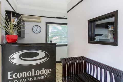 Econo Lodge City Palms Brisbane - Hotel Accommodation 1
