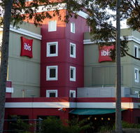 Ibis Sydney Thornleigh - Hotel Accommodation