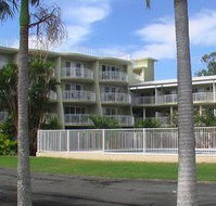 Cabarita Lake Apartments - Hotel Accommodation