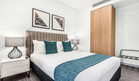 Essence Suites Taringa - Hotel Accommodation 1
