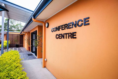 Darra Motel and Conference Centre - Hotel Accommodation 0
