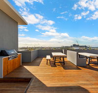 Astra Apartments Newcastle - Hotel Accommodation