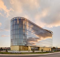 Vibe Hotel Canberra - Hotel Accommodation