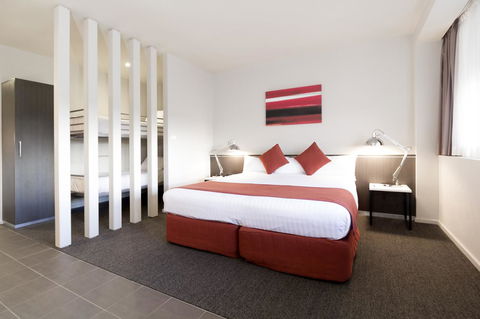 Abode Woden - Hotel Accommodation 20