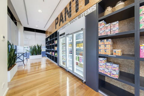 Abode Woden - Hotel Accommodation 6