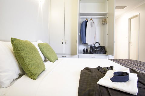 Abode Narrabundah - Hotel Accommodation 12