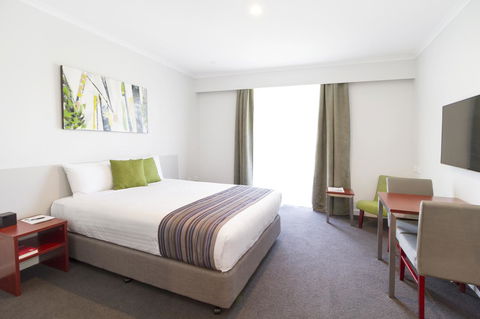 Abode Narrabundah - Hotel Accommodation 6