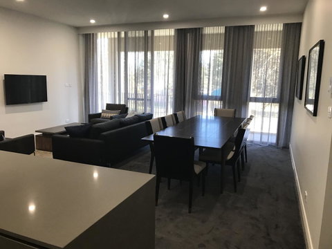 Knightsbridge Canberra - Hotel Accommodation 35