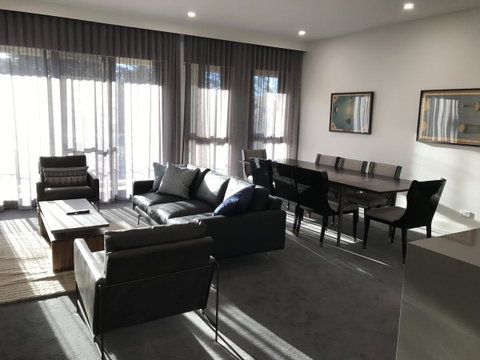 Knightsbridge Canberra - Hotel Accommodation 33