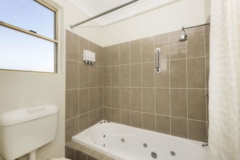 Soldiers Motel - Hotel Accommodation 8