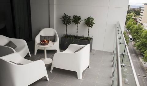 KUI - Manhattan Apartments - Hotel Accommodation 2