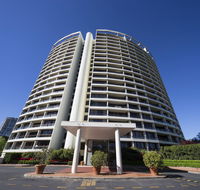 BreakFree Capital Tower Apartments - Hotel Accommodation