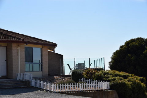 Stansbury Holiday Motel - Hotel Accommodation 13