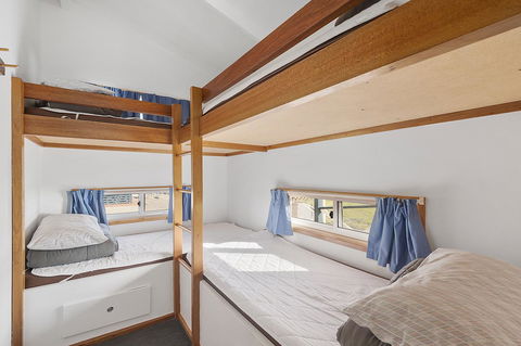 Port Broughton Tourist Park - Hotel Accommodation 35