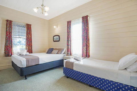 Heritage House Motel & Units - Hotel Accommodation 15