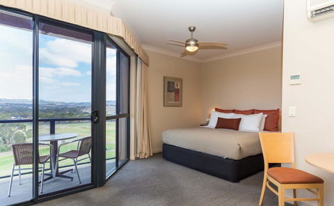 McCracken Country Club - Hotel Accommodation 16