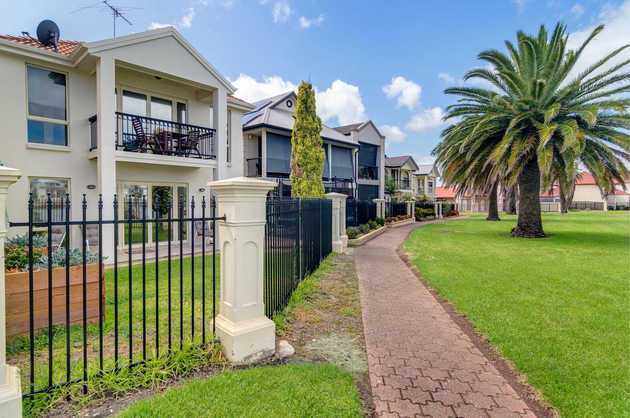 Glanville SA Hotel Accommodation