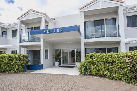 Marina Hotel - Hotel Accommodation 20