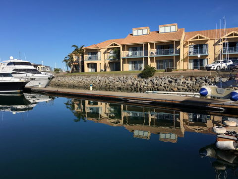 Marina Hotel - Hotel Accommodation 35
