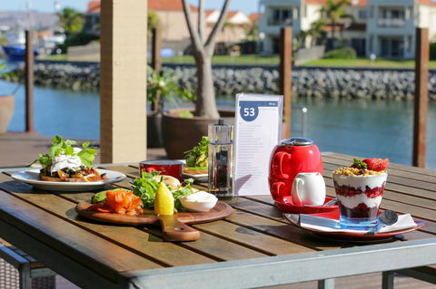 Marina Hotel - Hotel Accommodation 40