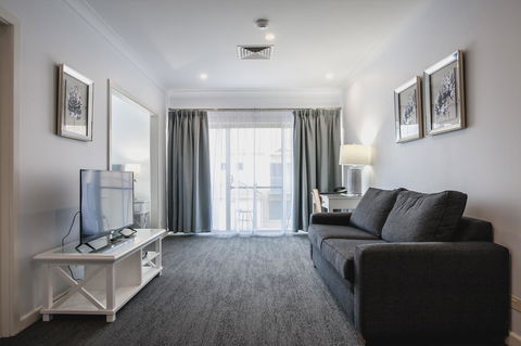 Marina Hotel - Hotel Accommodation 10