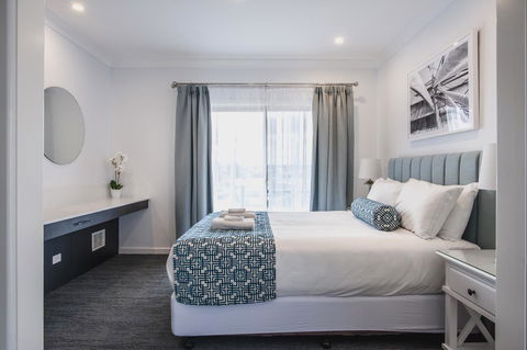 Marina Hotel - Hotel Accommodation 7