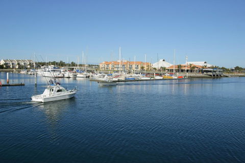 Marina Hotel - Hotel Accommodation 39