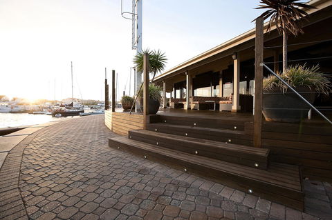 Marina Hotel - Hotel Accommodation 37