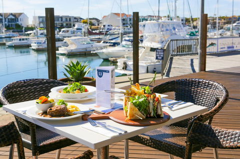 Marina Hotel - Hotel Accommodation 43
