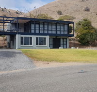 Breeze On Northbay 67 Elizabeth Crescent Carrickalinga - Hotel Accommodation