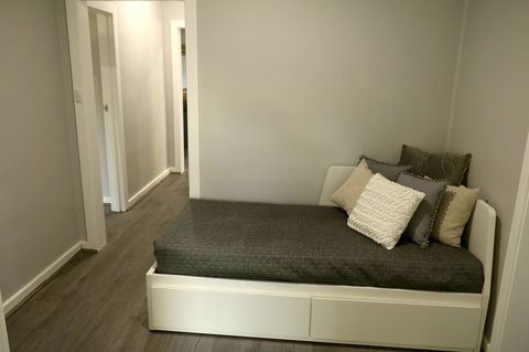 The Purple Door On Seaview - Hotel Accommodation 9