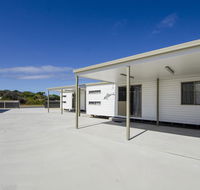 Rocks Retreat Cabin - Dolphin - Hotel Accommodation