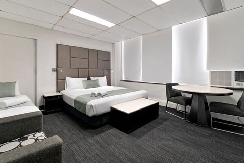 Cosmo On Bank - Hotel Accommodation 2