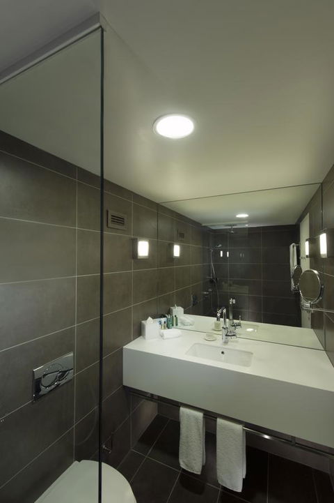 Hilton Adelaide - Hotel Accommodation 15