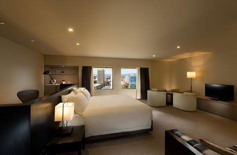 Hilton Adelaide - Hotel Accommodation 5