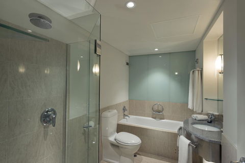 Hilton Adelaide - Hotel Accommodation 17