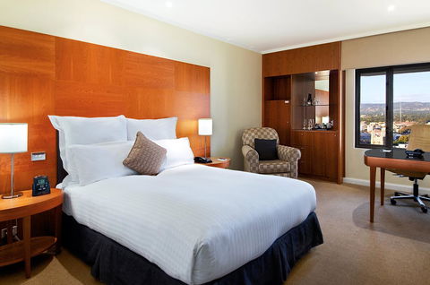 Hilton Adelaide - Hotel Accommodation 16