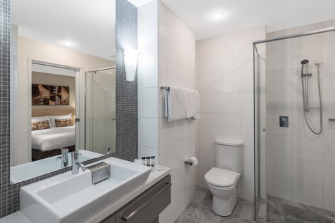 Oaks Adelaide Horizons Suites - Hotel Accommodation 6