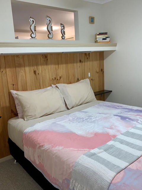 Inna Nutshell - Hotel Accommodation 7