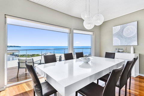 Aloha Waterfront Properties - Hotel Accommodation 11