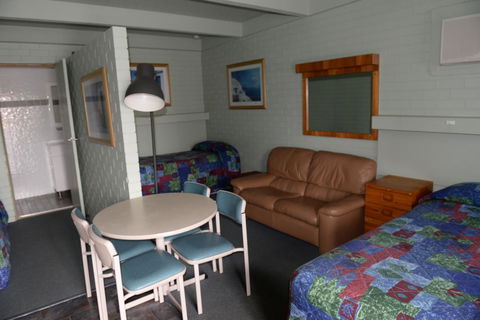 Ardeanal Motel - Hotel Accommodation 42